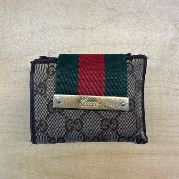 Gucci Wallet - Picture 1 of 5